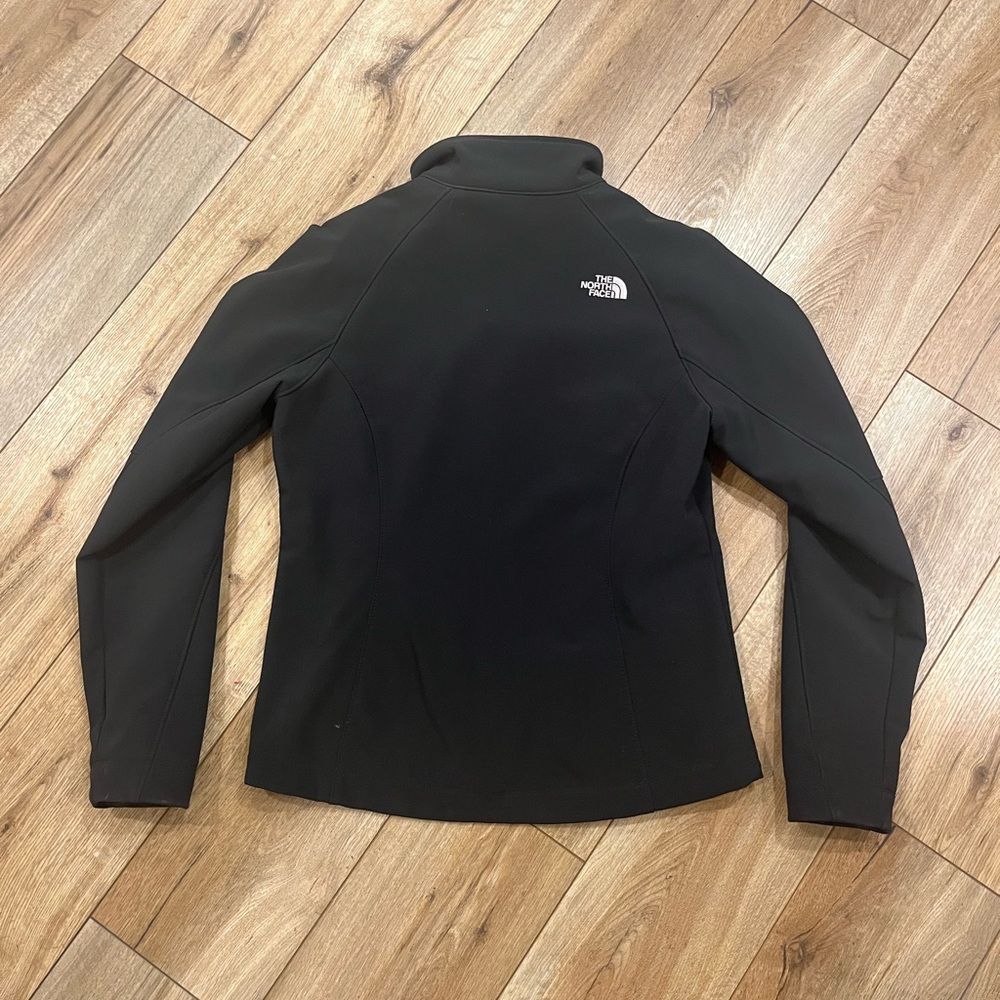 North Face waterproof jacket - Picture 6 of 7